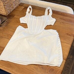 Chic SABO White Mini Dress with Button Detail